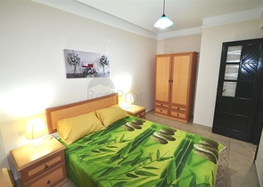 على البحر مباشرة - شقة 2 غرفة وصالة - في مهموتلار / الانيا 