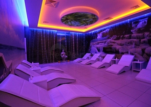 مجمع بخدمات ممتازة - شقة غرفة وصالة - مفروشة - في مهوتلار / الانيا 