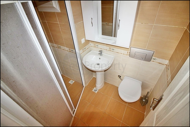 تراس واسع - سعر جيد - دوبلكس 4 غرف وصالة - قريبة من البحر في مهموتلار/ الانيا 