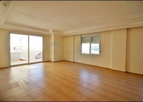 تراس واسع - سعر جيد - دوبلكس 4 غرف وصالة - قريبة من البحر في مهموتلار/ الانيا 