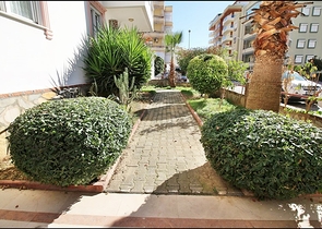 تراس واسع - سعر جيد - دوبلكس 4 غرف وصالة - قريبة من البحر في مهموتلار/ الانيا 