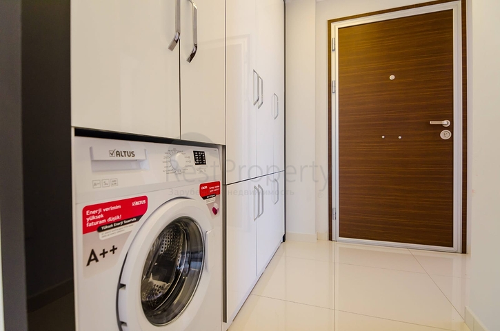 مجمع سكني فاخر - شقة 2 غرفة وصالة - فرش حديث - في مهموتلار / الانيا 