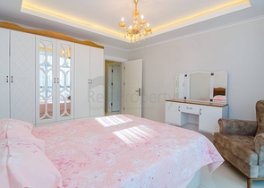 مجمع سكني فاخر - شقة 2 غرفة وصالة - فرش حديث - في مهموتلار / الانيا 