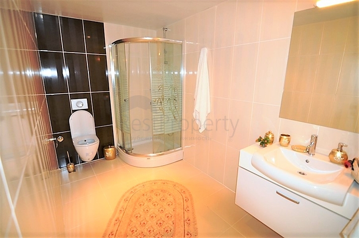 اطلالة بحر - دوبلكس فاخرة - مجمع 5 نجوم - كارجي جاك / الانيا 