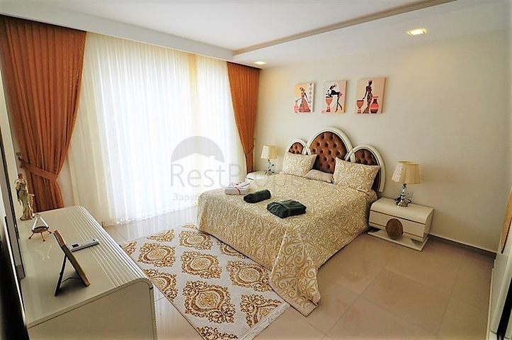 اطلالة بحر - دوبلكس فاخرة - مجمع 5 نجوم - كارجي جاك / الانيا 