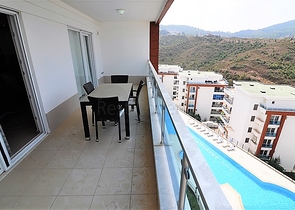 اطلالة بحر - دوبلكس فاخرة - مجمع 5 نجوم - كارجي جاك / الانيا 