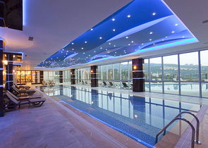 اطلالة بحر - دوبلكس فاخرة - مجمع 5 نجوم - كارجي جاك / الانيا 