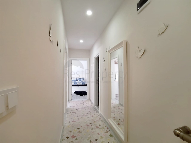 بنتهاوس واسع 4 + 1 مع أثاث في كونيالتي أنطاليا