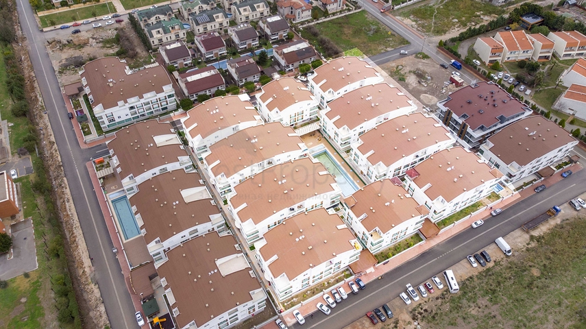 بنتهاوس واسع 4 + 1 مع أثاث في كونيالتي أنطاليا