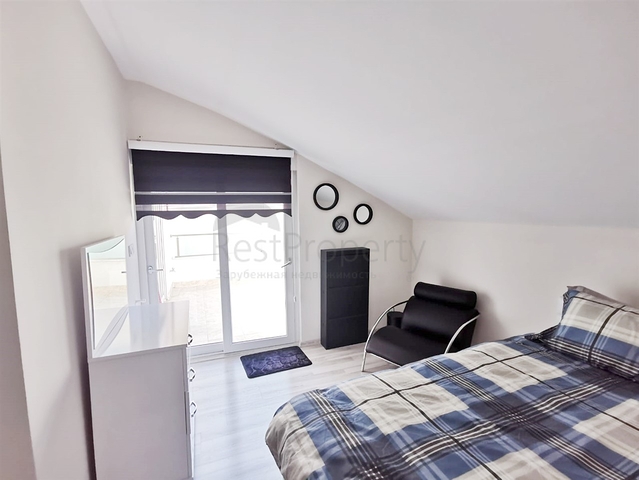 بنتهاوس واسع 4 + 1 مع أثاث في كونيالتي أنطاليا