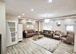 بنتهاوس واسع 4 + 1 مع أثاث في كونيالتي أنطاليا