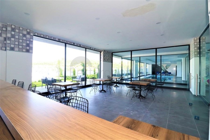 مجمع حديث يضم كافة الخدمات - شقة غرفة وصالة - في مهوتلار / الانيا 