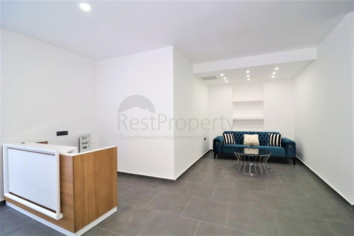 مجمع حديث يضم كافة الخدمات - شقة غرفة وصالة - في مهوتلار / الانيا 