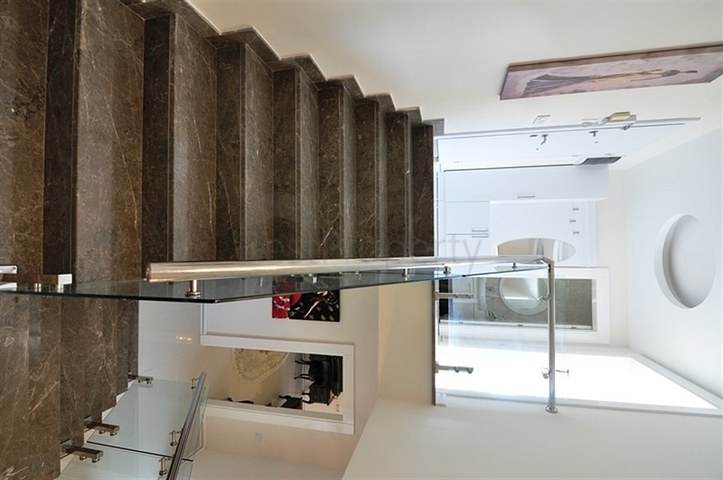 اطلالة بحر- فيلا مع مسبح خاص وساونا - أثاث فاخر -  كارجي جاك / الانيا 