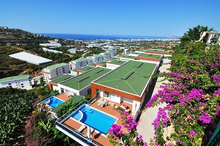 اطلالة بحر- فيلا مع مسبح خاص وساونا - أثاث فاخر -  كارجي جاك / الانيا 