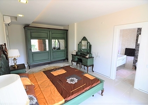 اطلالة بحر- فيلا مع مسبح خاص وساونا - أثاث فاخر -  كارجي جاك / الانيا 