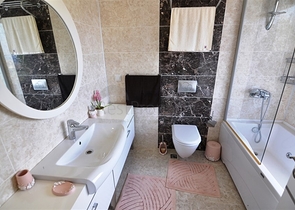 اطلالة بحر- فيلا مع مسبح خاص وساونا - أثاث فاخر -  كارجي جاك / الانيا 