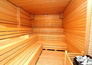 شقة 2 غرفة وصالة  - ضمن مجمع يضم كافة الخدمات - مهموتلار / الانيا 