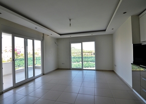 شقة 2 غرفة وصالة  - ضمن مجمع يضم كافة الخدمات - مهموتلار / الانيا 