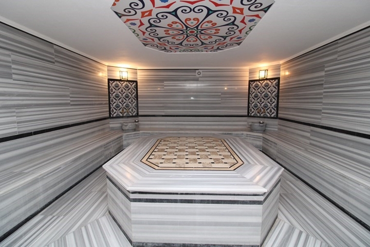 اطلالة بحر - شقة غرفة وصالة ضمن مجمع سكني - مهموتلار / الانيا 