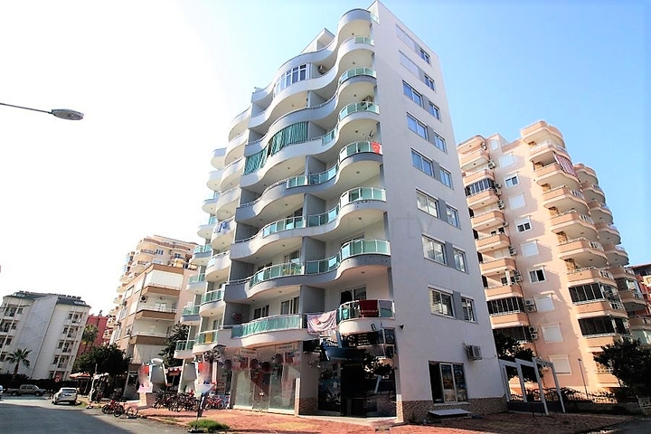 قريبة من البحر - شقة مفروشة - تصميم 1+1 - في مهموتلار / الانيا 