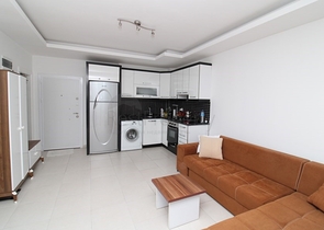 قريبة من البحر - شقة مفروشة - تصميم 1+1 - في مهموتلار / الانيا 