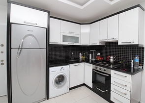 قريبة من البحر - شقة مفروشة - تصميم 1+1 - في مهموتلار / الانيا 