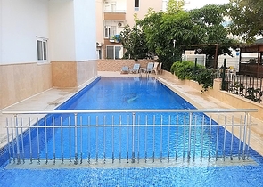 قريبة من البحر - شقة مفروشة - تصميم 1+1 - في مهموتلار / الانيا 