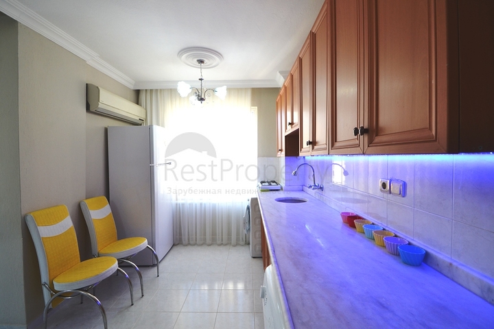 منطقة حيوية وقريبة من البحر - شقة غرفتين وصالة مفروشة - مهموتلار / الانيا 