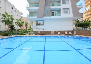 شقة فاخرة - غرفتين وصالة -مفروشة - مهموتلار / الانيا 