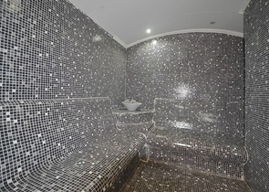 شقة فاخرة - غرفتين وصالة -مفروشة - مهموتلار / الانيا 