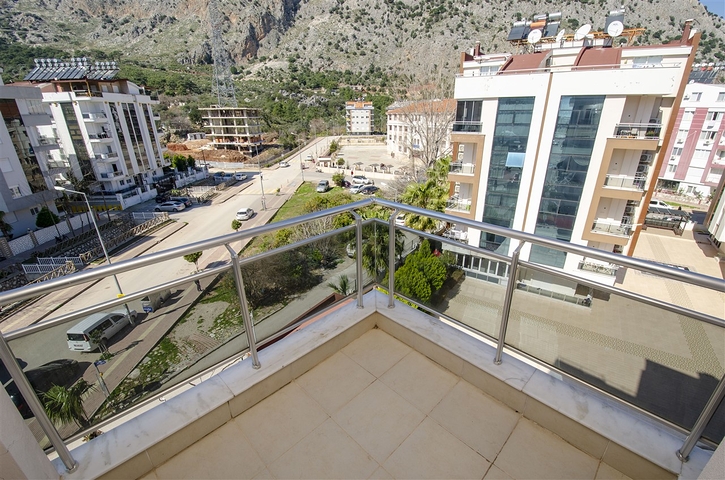 بنتهاوس 3 + 1 يطل على جبال طوروس في هورما كونيالتي