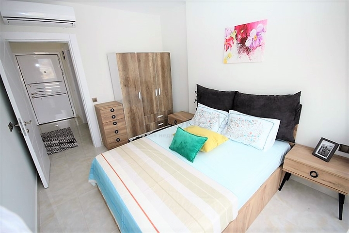 اطلالة بحر مباشرة - شقة غرفة وصالة  مؤثثة - ضمن مجمع 5 نجوم -  مهموتلار / الانيا 