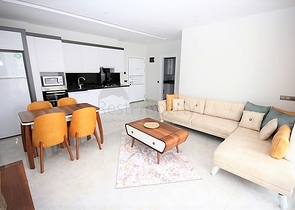 اطلالة بحر مباشرة - شقة غرفة وصالة  مؤثثة - ضمن مجمع 5 نجوم -  مهموتلار / الانيا 