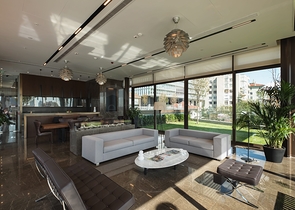 ضمن افخم مجمعات اسطنبول - منطقة شيشلي المركزية - شقق وبنتهاوس بتصاميم متنوعة .