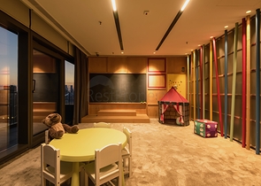 ضمن افخم مجمعات اسطنبول - منطقة شيشلي المركزية - شقق وبنتهاوس بتصاميم متنوعة .