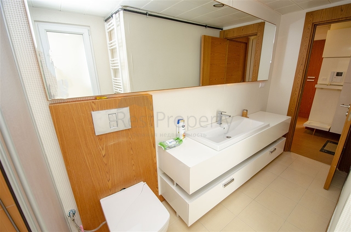 شقة واسعة 3 + 1 مع الأثاث في هورما كونيالتي