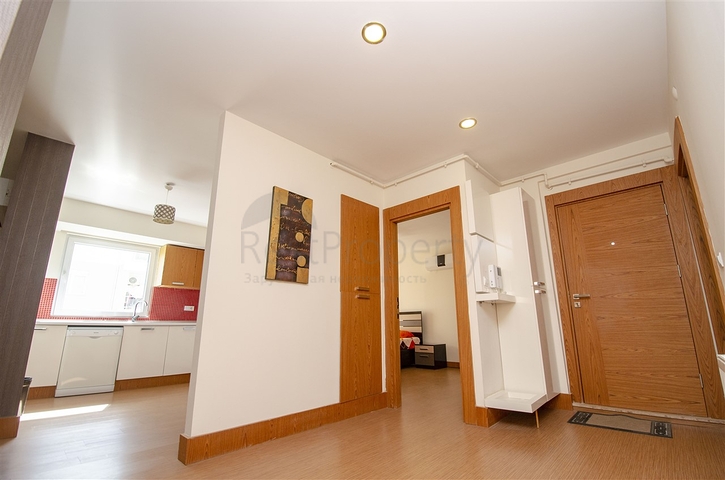 شقة واسعة 3 + 1 مع الأثاث في هورما كونيالتي