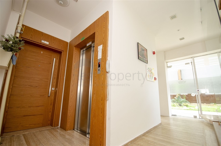 شقة واسعة 3 + 1 مع الأثاث في هورما كونيالتي