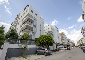 شقة واسعة 3 + 1 مع الأثاث في هورما كونيالتي