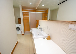 شقة واسعة 3 + 1 مع الأثاث في هورما كونيالتي