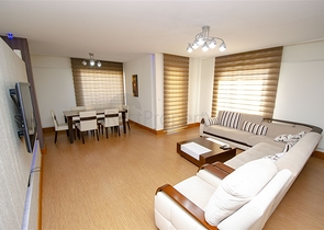 شقة واسعة 3 + 1 مع الأثاث في هورما كونيالتي