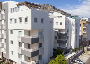 شقة واسعة 3 + 1 مع الأثاث في هورما كونيالتي