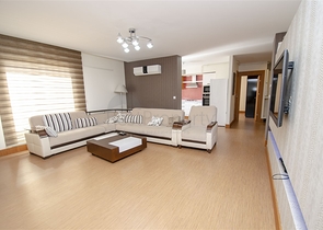 شقة واسعة 3 + 1 مع الأثاث في هورما كونيالتي