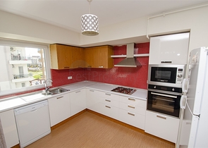 شقة واسعة 3 + 1 مع الأثاث في هورما كونيالتي