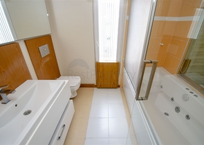 شقة واسعة 3 + 1 مع الأثاث في هورما كونيالتي