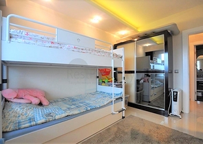 للراغبين بمنزل للعطلات - شقة غرفتين وصالة - ضمن مجمع 5نجوم -في الانيا 