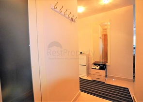 للراغبين بمنزل للعطلات - شقة غرفتين وصالة - ضمن مجمع 5نجوم -في الانيا 