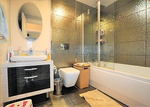 للراغبين بمنزل للعطلات - شقة غرفتين وصالة - ضمن مجمع 5نجوم -في الانيا 