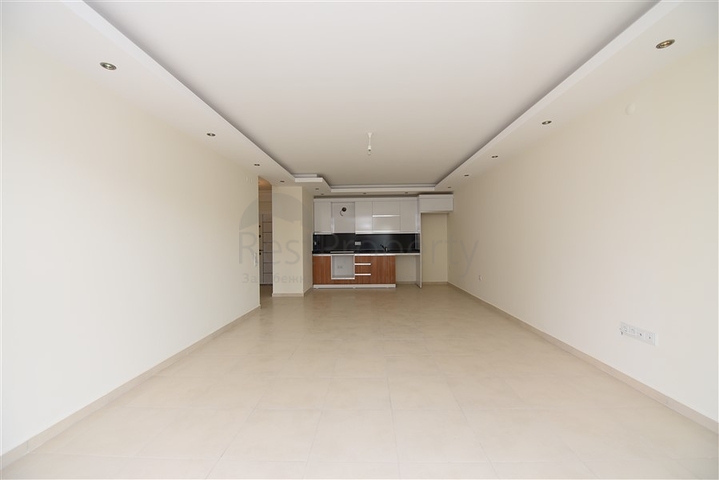 شقة غرفة وصالة - ضمن مجمع يضم كافة الخدمات - مهموتلار / الانيا 